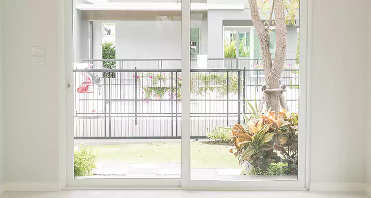 Balcony Screen Door Repair in Berkeley, CA