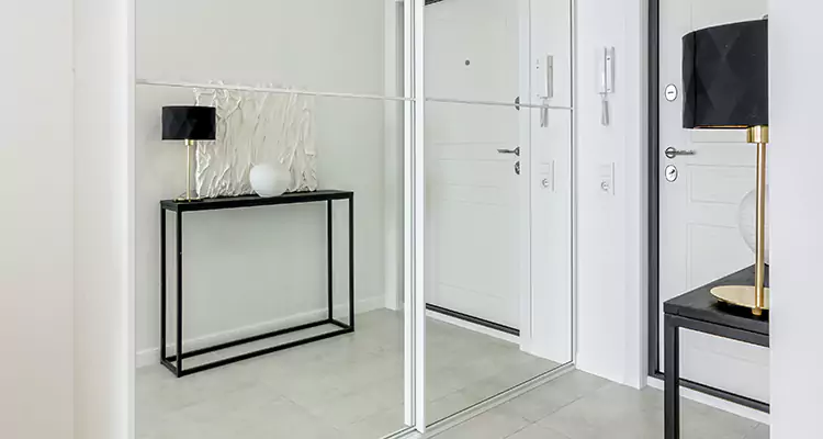 Mirrored Bifold Closet Doors Repair in Berkeley, CA