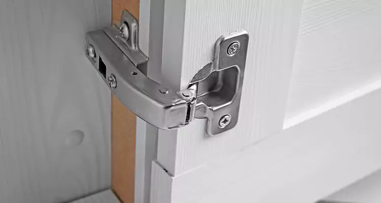 Shower Door Hinge Replacement in Berkeley, CA