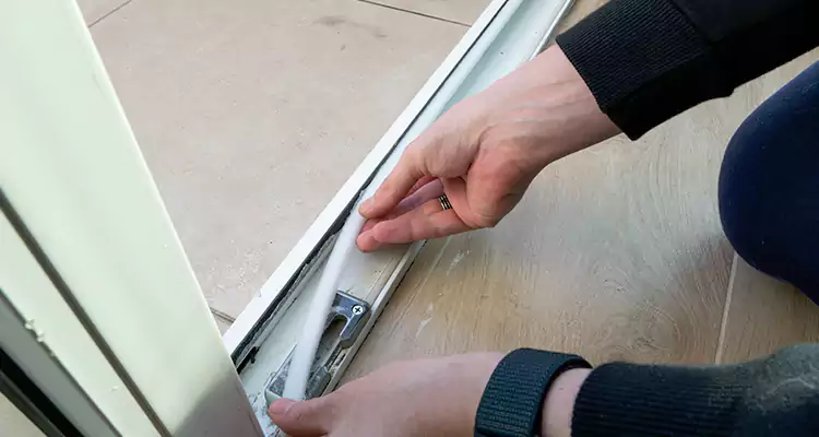 Garage Door Off Track Repair in Berkeley, CA